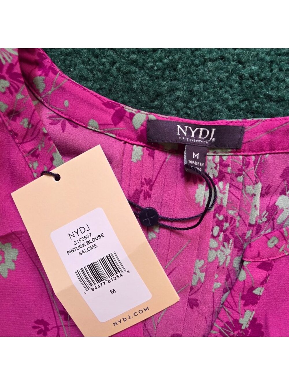 NYDJ Pintuck Floral Blouse Salome Sz M Purple 3/4 Sleeves Relaxed Comfort READ N